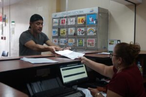 Delegación Provincial Electoral de Zamora Chinchipe se encuentra emitiendo certificados de votación provisionales a los ciudadanos que no acudieron a ejercer su derecho al voto el 5 de febrero. FOTO: CNE
